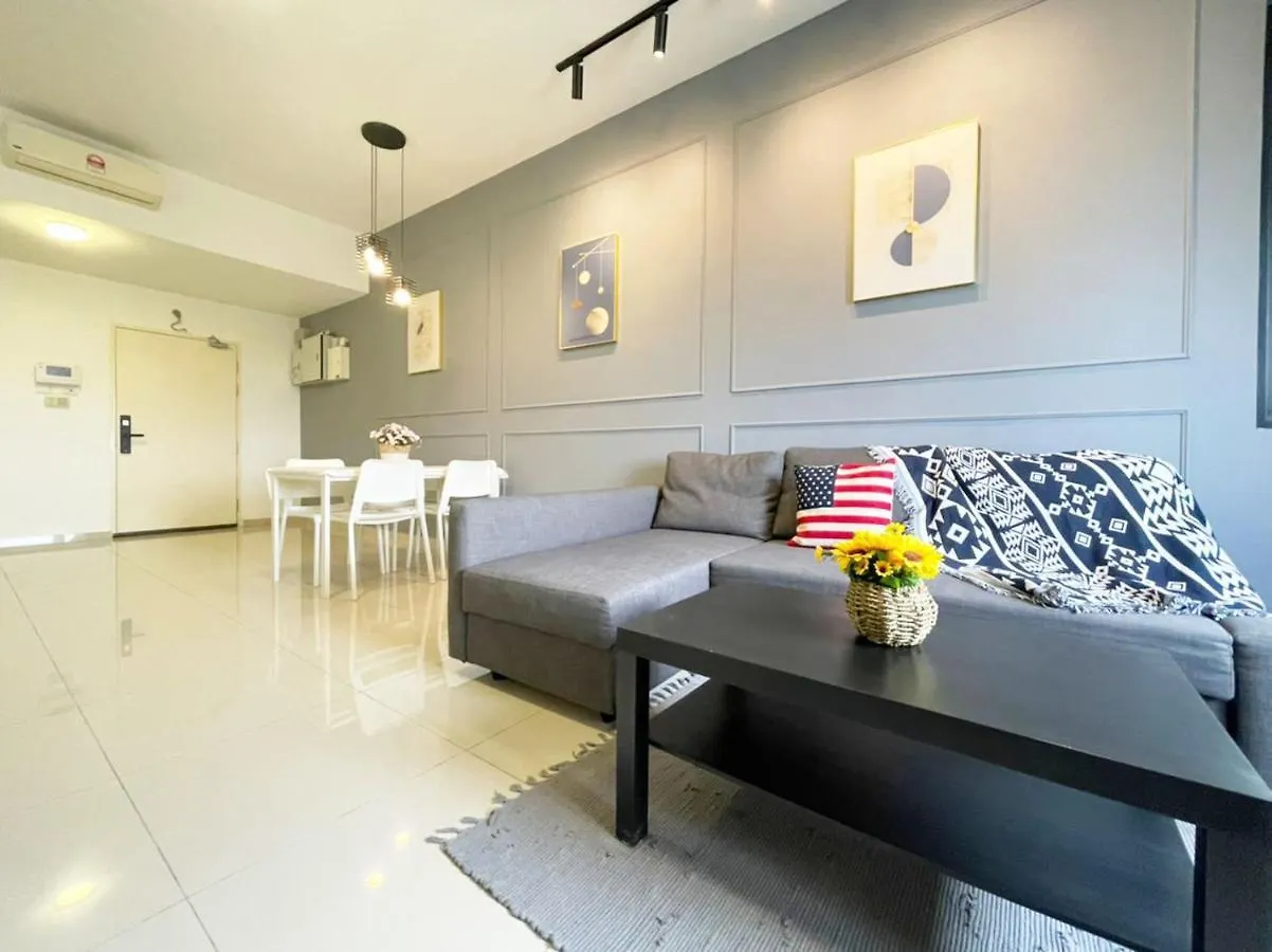 Encorp Strand Lovely 2Br Condo At Kota Damansara Petaling Jaya 0*,  Malaysia