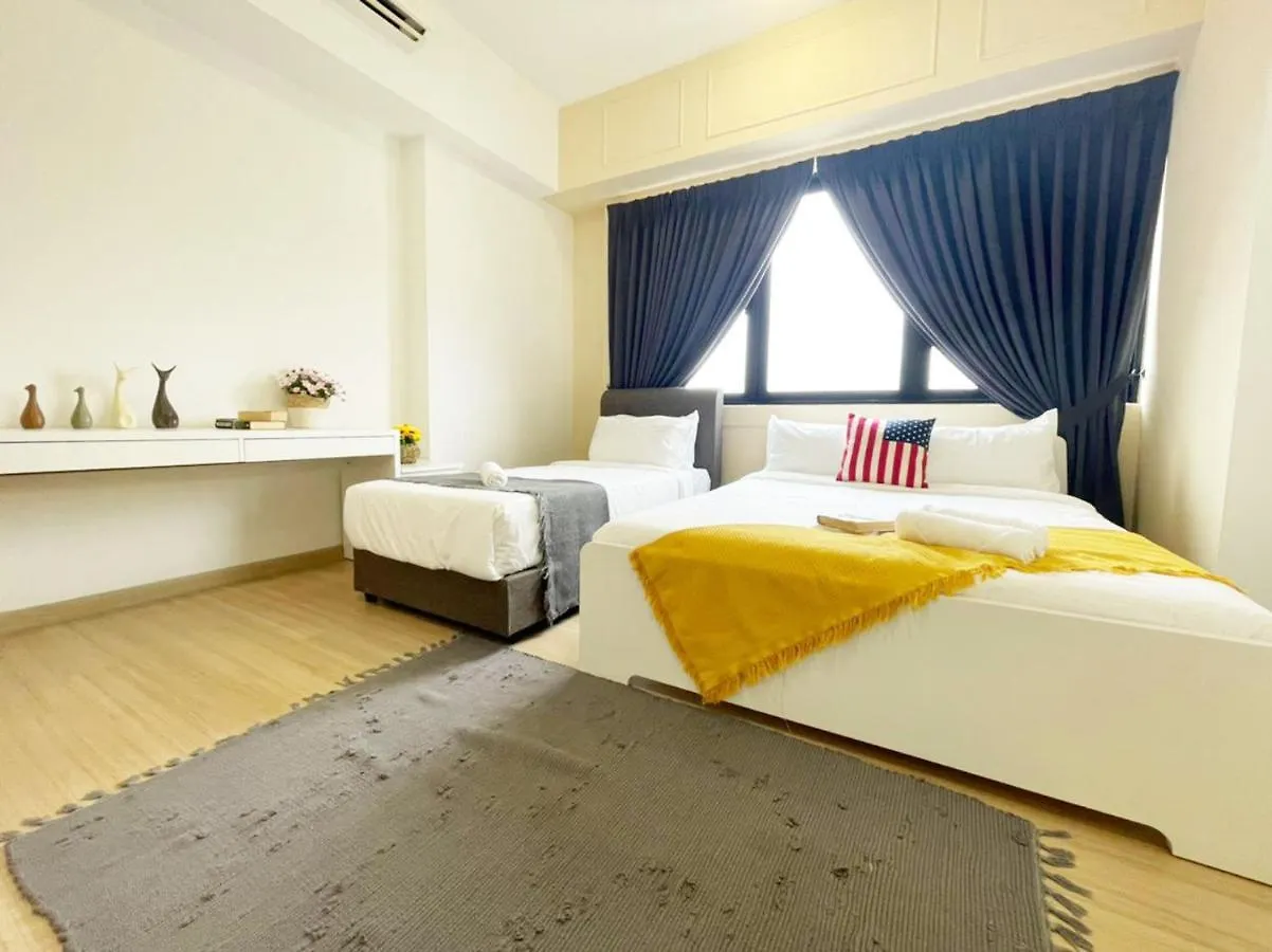 Encorp Strand Lovely 2Br Condo At Kota Damansara Petaling Jaya Malaysia