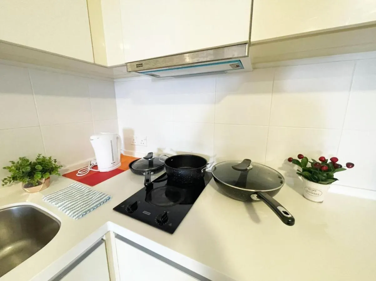 Apartment Encorp Strand Lovely 2Br Condo At Kota Damansara Petaling Jaya